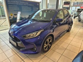 Used Toyota Yaris 1.5 VVT-h Design E-CVT Euro 6 (s/s) 5dr