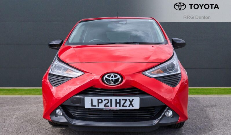 Used Toyota AYGO 1.0 VVT-i x-trend Euro 6 5dr (Safety Sense) full