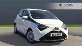 Used Toyota AYGO 1.0 VVT-i x-play Euro 6 5dr (Safety Sense)