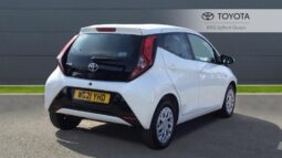 Used Toyota AYGO 1.0 VVT-i x-play Euro 6 5dr (Safety Sense) full