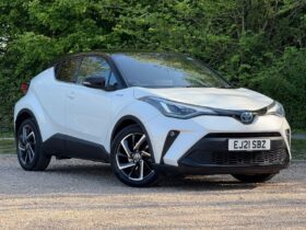 Used Toyota CHR 2.0 VVT-h Dynamic CVT Euro 6 (s/s) 5dr