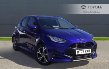Used Toyota Yaris 1.5 VVT-h Design E-CVT Euro 6 (s/s) 5dr