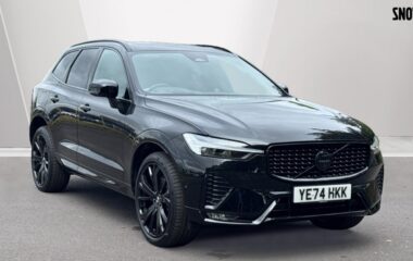 Used Volvo XC60 Black Edition Ultra, B5 AWD Mild hybrid, Petrol
