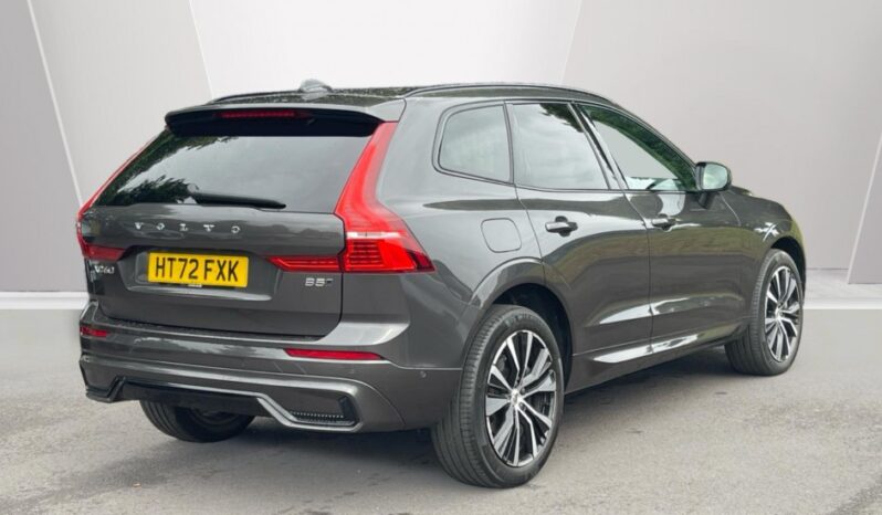 Used Volvo XC60 Plus, B5 AWD mild hybrid, Petrol, Dark full