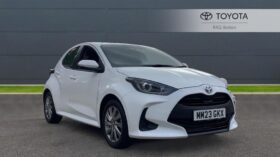 Used Toyota Yaris 1.5 VVT-h Icon E-CVT Euro 6 (s/s) 5dr