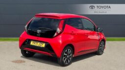 Used Toyota AYGO 1.0 VVT-i x-trend x-shift Euro 6 5dr (Safety Sense) full