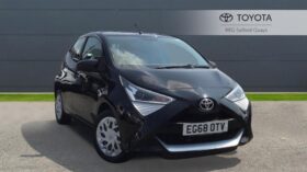 Used Toyota AYGO 1.0 VVT-i x-play Euro 6 5dr