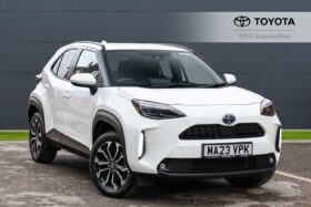 Used Toyota Yaris Cross 1.5 VVT-h Design E-CVT Euro 6 (s/s) 5dr