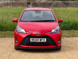 Used Toyota Yaris 1.5 VVT-i Icon Tech Euro 6 5dr full