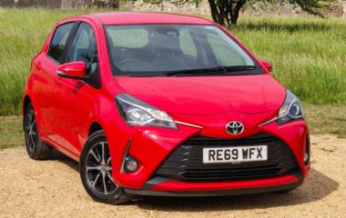 Used Toyota Yaris 1.5 VVT-i Icon Tech Euro 6 5dr