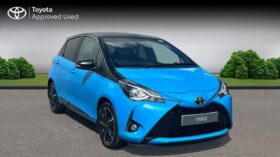 Used Toyota Yaris 1.5 VVT-i Cyan Bi-Tone Euro 6 5dr