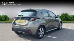 Used Toyota Yaris 1.5 VVT-h Icon E-CVT Euro 6 (s/s) 5dr full