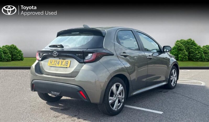 Used Toyota Yaris 1.5 VVT-h Icon E-CVT Euro 6 (s/s) 5dr full