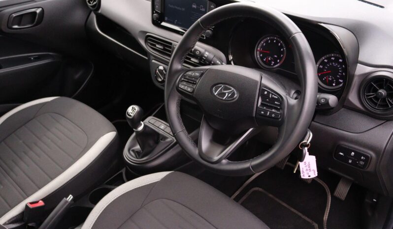 Used Hyundai i10 1.0 SE Connect Euro 6 (s/s) 5dr full