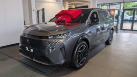 Used Peugeot E-5008 73kWh GT Auto 5dr