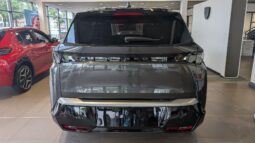 Used Peugeot E-5008 73kWh GT Auto 5dr full