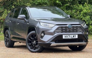Used Toyota RAV-4 2.5 VVT-h Dynamic CVT Euro 6 (s/s) 5dr