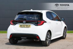 Used Toyota Yaris 1.5 VVT-h Dynamic E-CVT Euro 6 (s/s) 5dr full