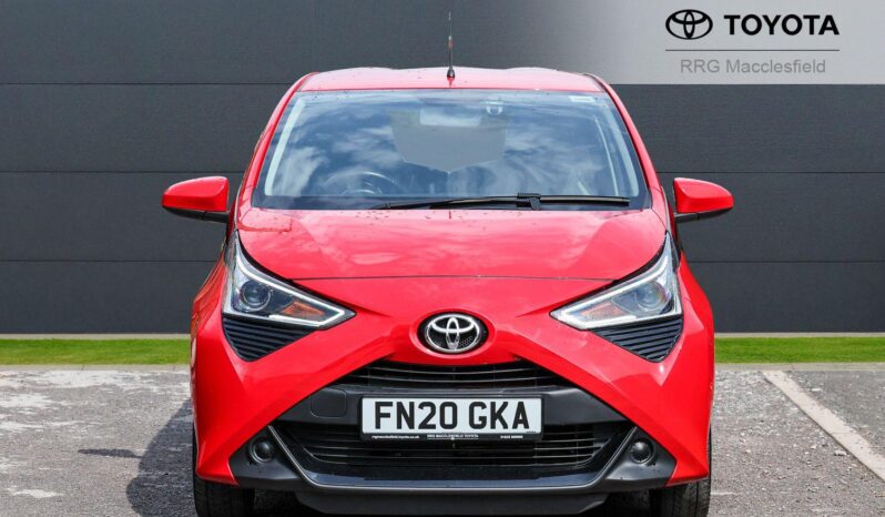 Used Toyota AYGO 1.0 VVT-i x-play Euro 6 5dr full