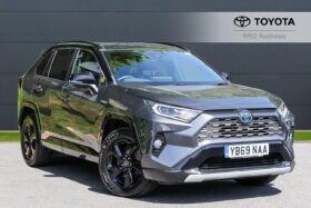 Used Toyota RAV4 2.5 VVT-h Dynamic CVT Euro 6 (s/s) 5dr