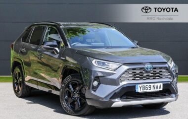 Used Toyota RAV4 2.5 VVT-h Dynamic CVT Euro 6 (s/s) 5dr