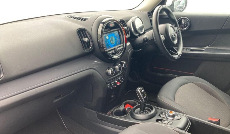Used MINI Countryman 2.0 Cooper D Auto ALL4 Euro 6 (s/s) 5dr full