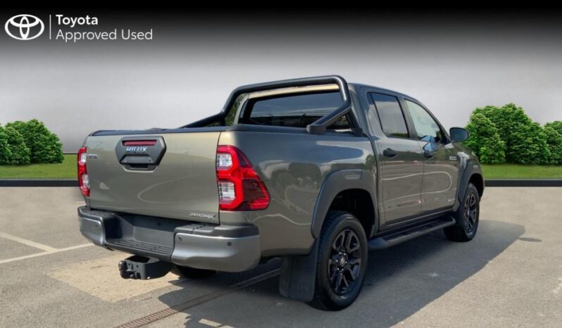 Used Toyota Hi-Lux 2.8 D-4D Invincible X Auto 4WD Euro 6 (s/s) 4dr full