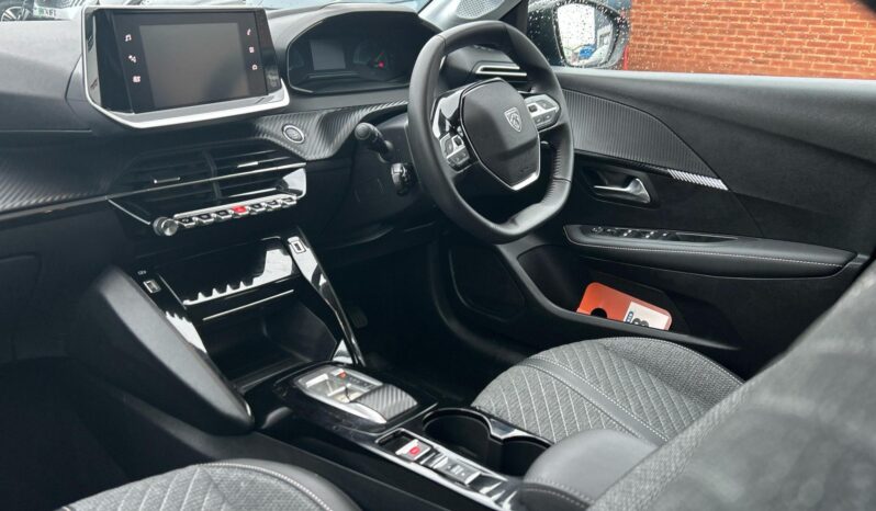 Used Peugeot 208 50kWh E-Style Auto 5dr (7.4kW Charger) full