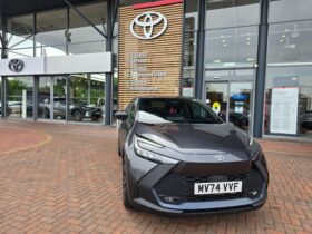 Used Toyota C-HR 2.0 VVT-h 13.6 kWh Design CVT Euro 6 (s/s) 5dr