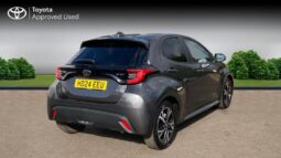Used Toyota Yaris 1.5 VVT-h Design E-CVT Euro 6 (s/s) 5dr full