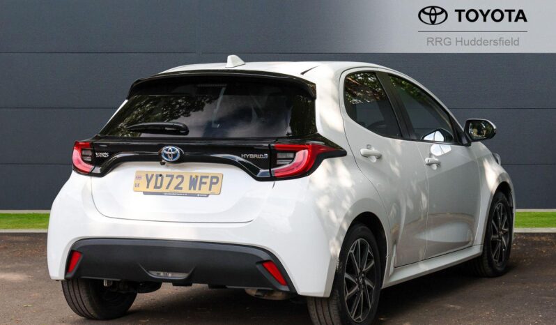 Used Toyota Yaris 1.5 VVT-h Design E-CVT Euro 6 (s/s) 5dr full