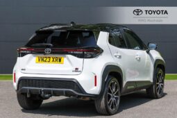 Used Toyota Yaris Cross 1.5 VVT-h GR SPORT E-CVT Euro 6 (s/s) 5dr full