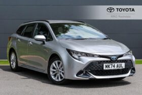 Used Toyota Corolla 1.8 VVT-h Icon Touring Sports CVT Euro 6 (s/s) 5dr