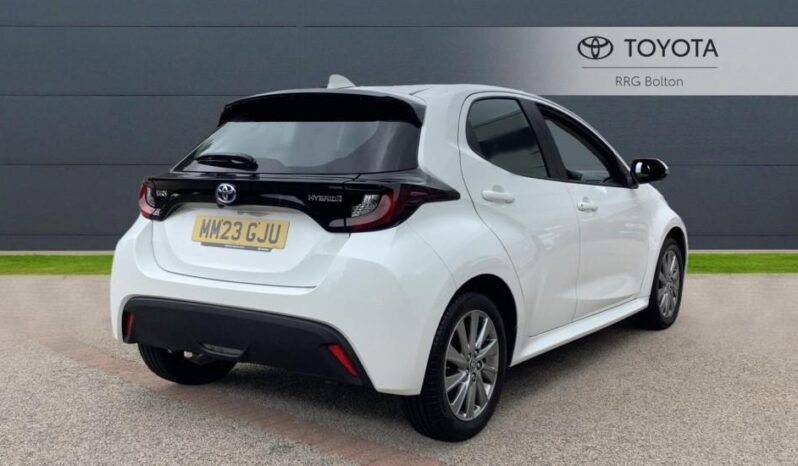 Used Toyota Yaris 1.5 VVT-h Icon E-CVT Euro 6 (s/s) 5dr full