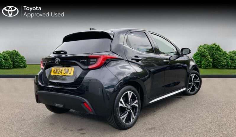 Used Toyota Yaris 1.5 VVT-h Design E-CVT Euro 6 (s/s) 5dr full