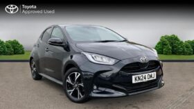 Used Toyota Yaris 1.5 VVT-h Design E-CVT Euro 6 (s/s) 5dr