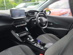 Used Peugeot 208 50kWh Allure Auto 5dr full