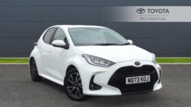 Used Toyota Yaris 1.5 VVT-h Design E-CVT Euro 6 (s/s) 5dr