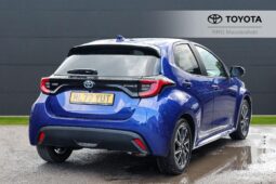 Used Toyota Yaris 1.5 VVT-h Design E-CVT Euro 6 (s/s) 5dr full