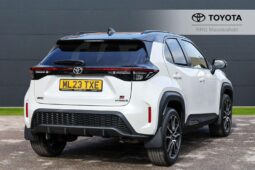 Used Toyota Yaris Cross 1.5 VVT-h GR SPORT E-CVT Euro 6 (s/s) 5dr full