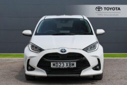 Used Toyota Yaris 1.5 VVT-h Design E-CVT Euro 6 (s/s) 5dr full