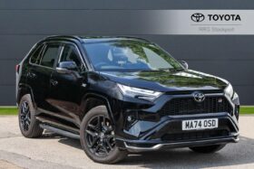 Used Toyota RAV4 2.5 VVT-h 18.1 kWh GR SPORT CVT 4WD Euro 6 (s/s) 5dr