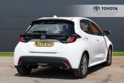 Used Toyota Yaris 1.5 VVT-h Icon E-CVT Euro 6 (s/s) 5dr full
