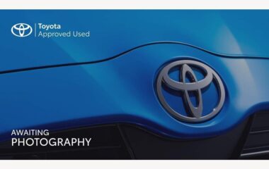 Used Toyota Camry 2.5 VVT-h Excel CVT Euro 6 (s/s) 4dr