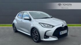 Used Toyota Yaris 1.5 VVT-h Design E-CVT Euro 6 (s/s) 5dr