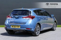 Used Toyota Auris 1.8 VVT-h Design CVT Euro 6 (s/s) 5dr full