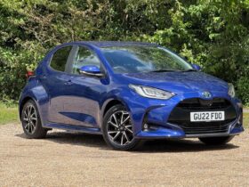 Used Toyota Yaris 1.5 VVT-h Design E-CVT Euro 6 (s/s) 5dr