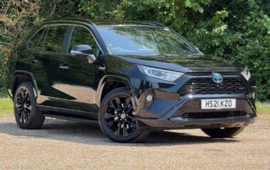 Used Toyota RAV-4 2.5 VVT-h Black Edition CVT 4WD Euro 6 (s/s) 5dr