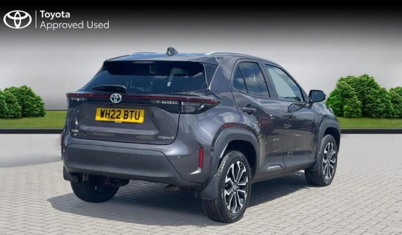 Used Toyota Yaris Cross 1.5 VVT-h Design SUV 5dr Petrol Hybrid E-CVT Euro 6 (s/s) (116 ps) full