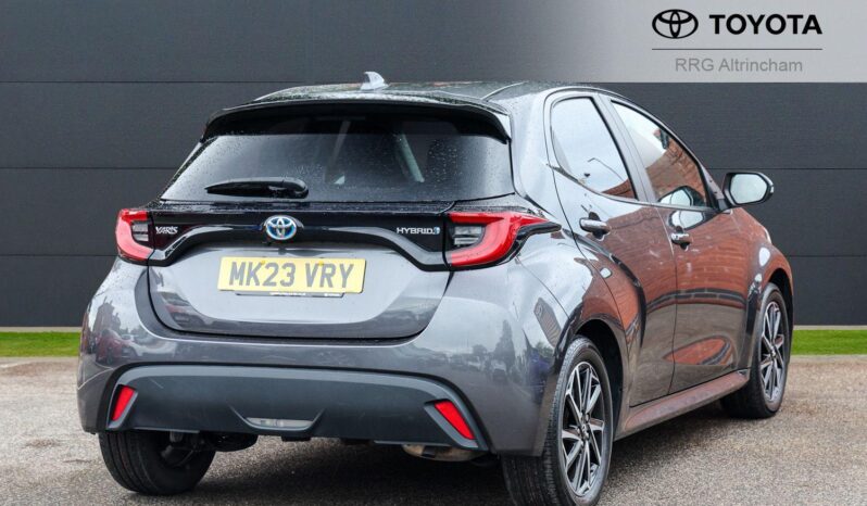 Used Toyota Yaris 1.5 VVT-h Design E-CVT Euro 6 (s/s) 5dr full